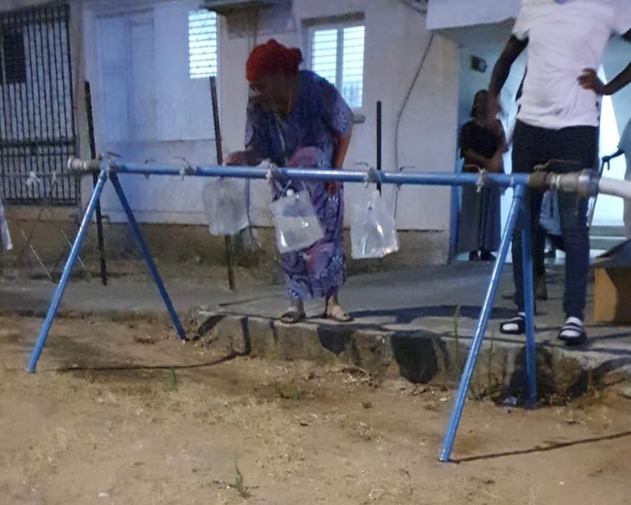 עובדי מניב ראשון סיפקו מים לתושבי שכונת רמת אליהו בראשון לציון - מקומון ראשון