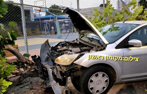 נהגת איבדה שליטה על הרכב בשדרות יגאל אלון בראשון לציון – מקומון ראשון