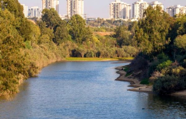 חושבים ירוק ולטווח רחוק: עיריית ראשון לציון שבראש מעיניה איכות חיי תושבי העיר משיקה תוכנית חדשנית ,היערכות למשבר האקלים!