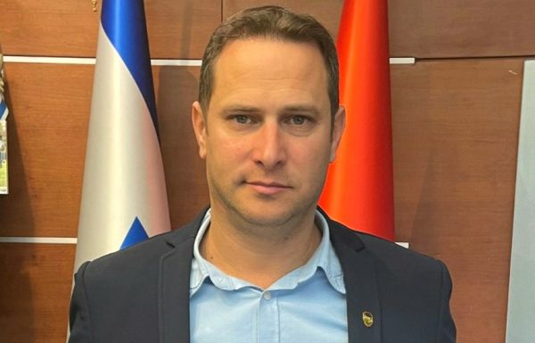 עיריית ראשל”צ מציינת את יום הזיכרון הבינלאומי לשואה בטקס זום עם ראשי הערים התאומות