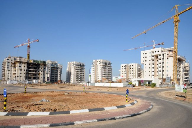 נתוני ענף הבנייה בראשון לציון לשנת 2020: גידול בהיתרי הבנייה ובדירות חדשות שנבנו