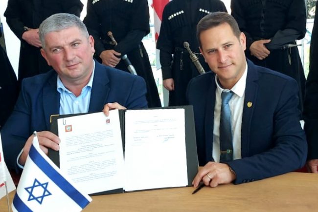 עיריית ראשון לציון חתמה על הסכם ערים תאומות עם אחמטה הגאורגית