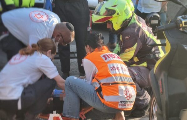 <em>ראשון לציון: הולכת רגל נפגעה מרכב ונפצעה באורח בינוני</em>