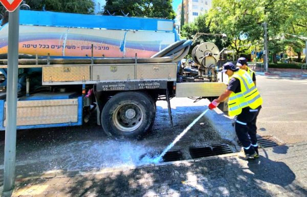 עיריית ראשון לציון נערכת לגשם הראשון ,ראש העירייה רז קינסטליך, הנחה להתחיל את ההיערכות מוקדם ככל האפשר