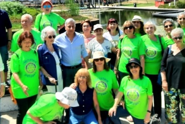 מוטי עג’מי סגן ראש העיר ערך סיור תיירותי מעניין בעיר כאות הערכה לחברי מועדון רוטרי ראשון לציון